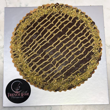Large family size Dubai Pistichio tart